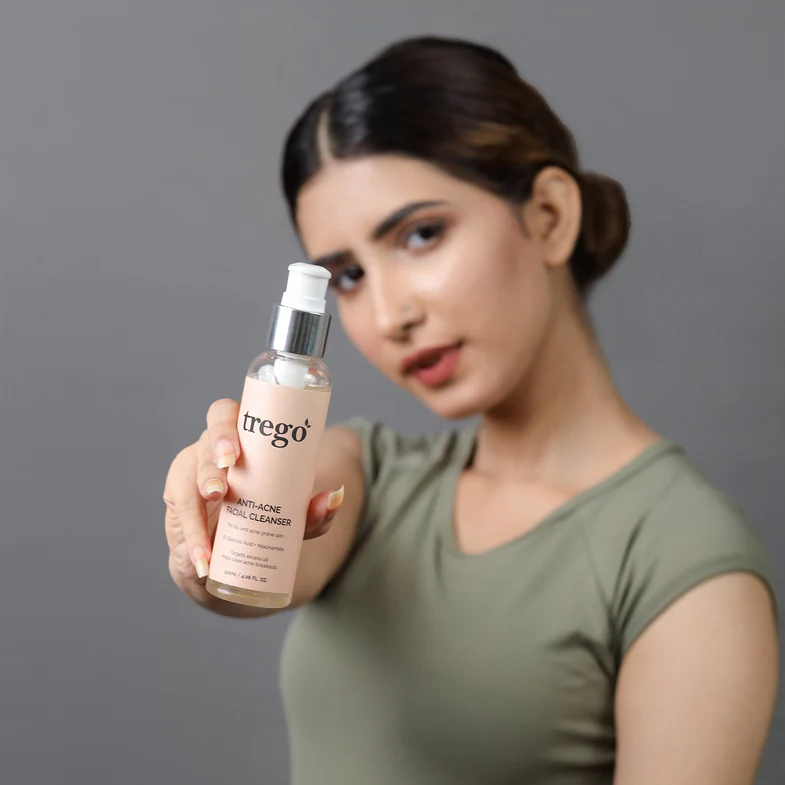 Anti-Acne Cleanser with 2% Salicylic Acid & Niacinamide – for Oily & Acne-Prone Skin - Image 4